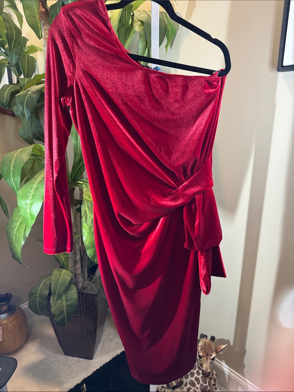 Beautiful Red Velvet One-Shoulder Draped Dress size XL